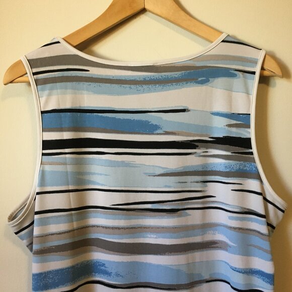 Blue and White Artistic Paint Brush Stroke Keyhole Pleated Collar Tank Top - Picture 8 of 14